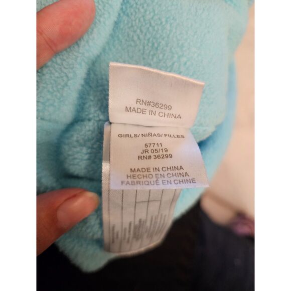 Whimsical Unicorn Winter Hat & Glove Set – Girls’ Cozy Cold Weather Accessories - Picture 9 of 13